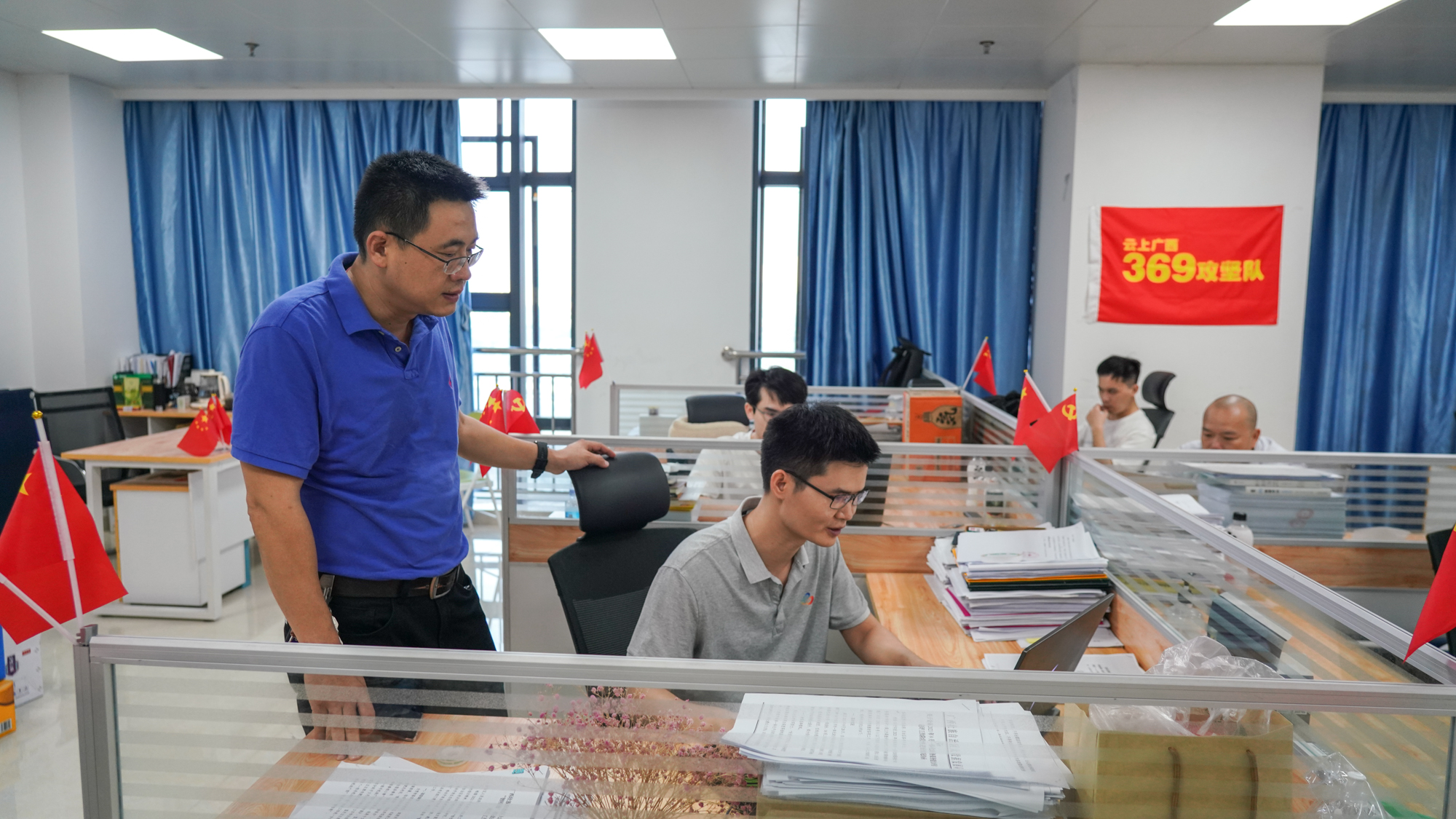 以坚守和奋进向祖国献礼|国庆，乐鱼电竞广西集团项目建设跑出加速度